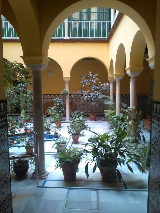 Holidays Isbilia Centro By Valcambre * Sevilla